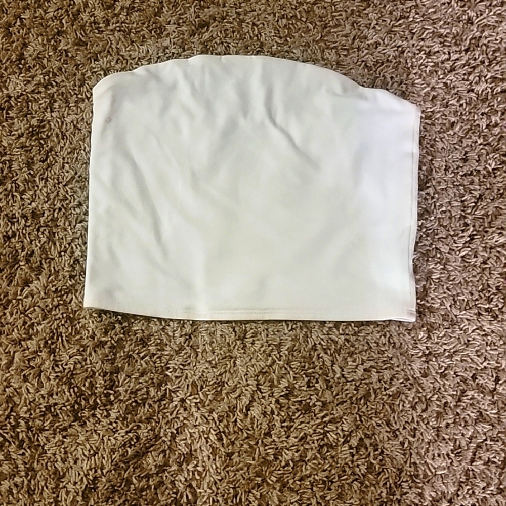 Woman's tube top